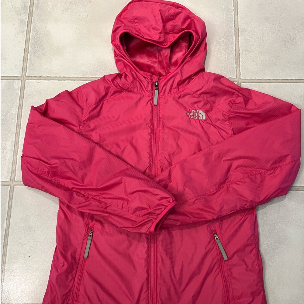 Women’s North Face fleece lined hooded rain jacket. Size L